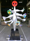 造形会社の日本美術工芸の岡本太郎作品の子供の樹